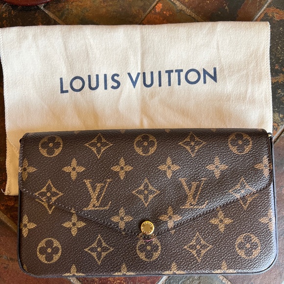 Louis Vuitton hand bag - Picture 1 of 7